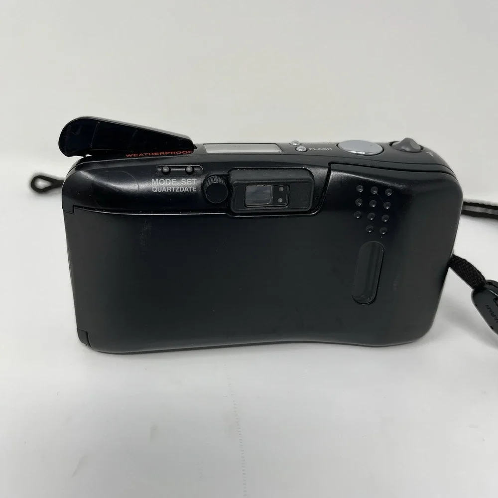 Olympus Infinity Stylus Zoom 105 35mm Film Camera Black - FOR PARTS (Stuck Lens)